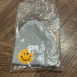 NIB Smiley Beanie Grey